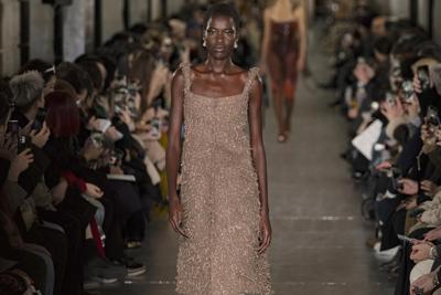 Tory Burch set out to make the everyday ‘sublime’ with Fall-Winter collection at NY Fashion Week