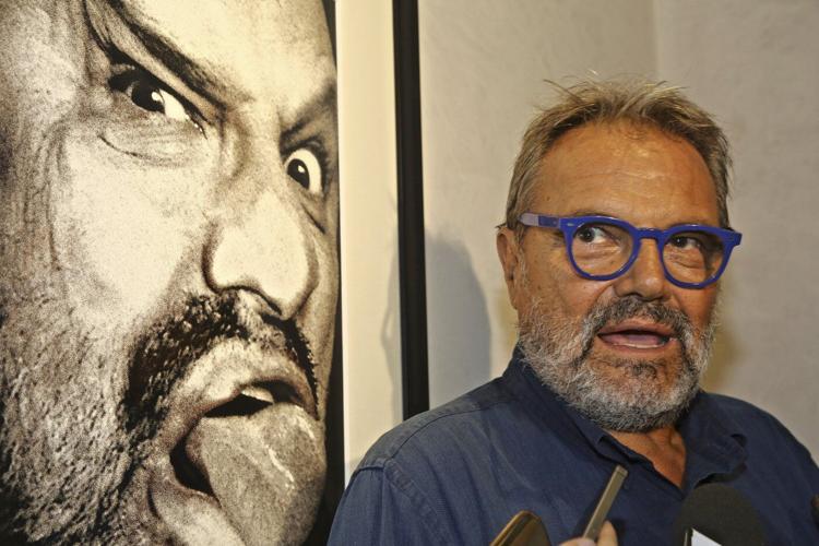 Italian photographer Oliviero Toscani, famed for provocative Benetton campaigns, dies at 82