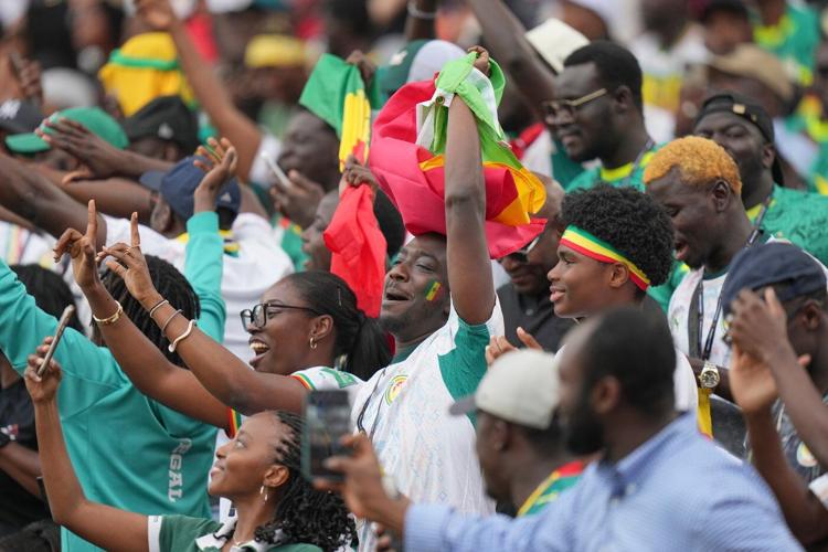 Senegal routs 10-man Iraq 5-0 to boost hopes of reaching World Cup knockout rounds