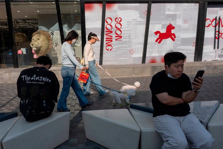 Photos of daily life in China ahead of Trump's visit