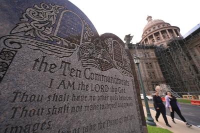Texas school districts can't put the Ten Commandments in every classroom, judge says