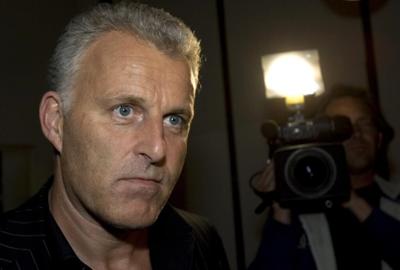 Report criticizes Dutch protection system after 3 slayings