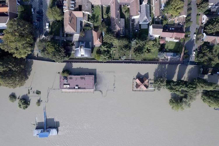 Rising rivers threaten southern Poland as flooding recedes elsewhere in Central Europe