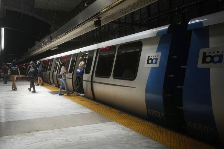 San Francisco region's commuter trains are running again after hours-long stoppage