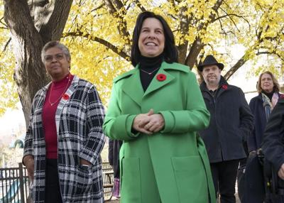 Oysters in Paris: Chair of Montreal's executive committee steps down over expenses