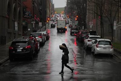 Atlantique: la pluie verglaçante a causé des coupures de courant et retardé des vols