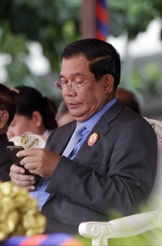 Cambodian leader Hun Sen, a huge Facebook fan, says he is jumping ship to Telegram