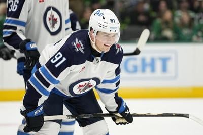 Winnipeg Jets shake up lineup for must-win game against Colorado Avalanche