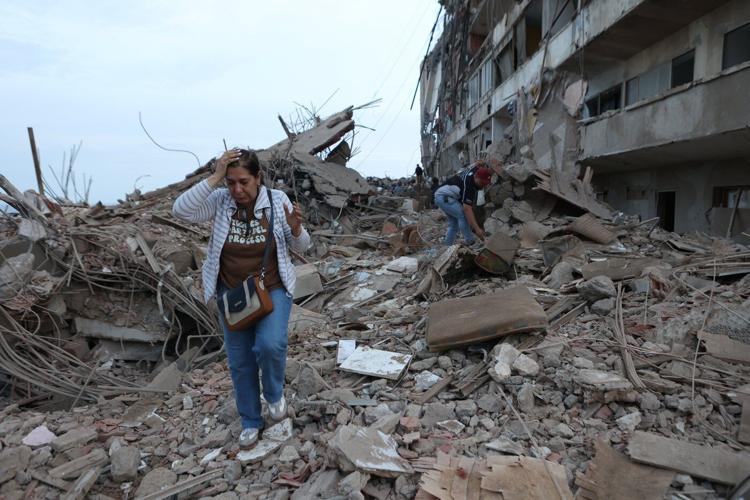 The 2 earthquakes that struck Venezuela are known as a 'doublet.' Here's how they happen