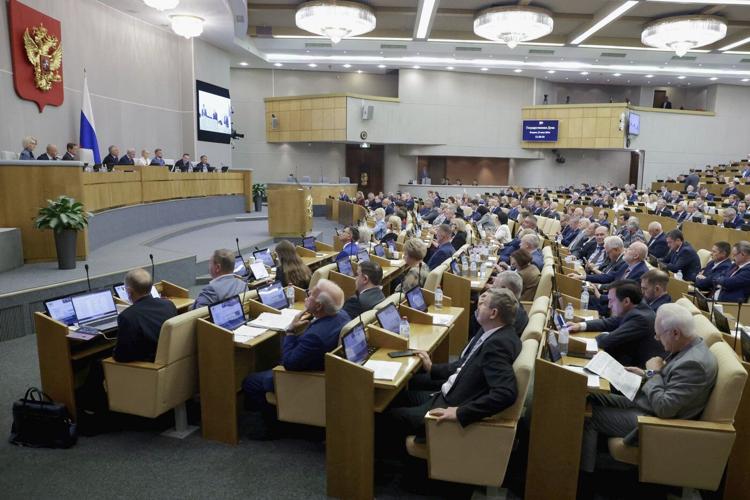 How Russia reins in the internet by blocking websites and isolating it from the rest of the world