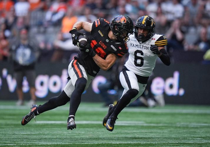 Josh Allen's NFL success not a surprise to former teammate Eberhardt