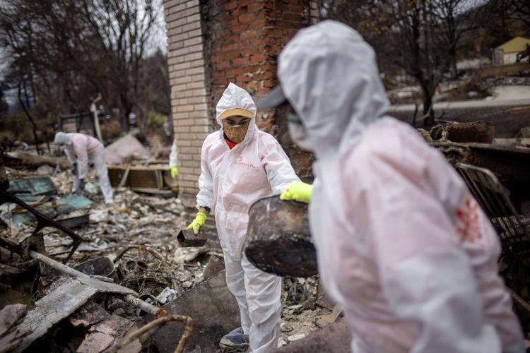 PHOTO COLLECTION: California Wildfires Aftermath