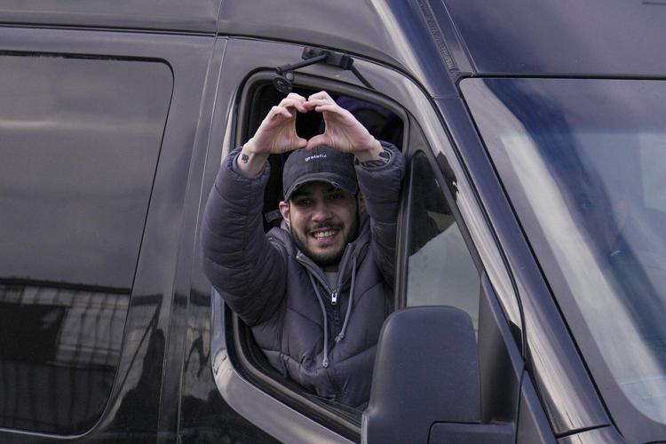 Israel delays release of Palestinian prisoners, citing 'humiliating' handovers of hostages