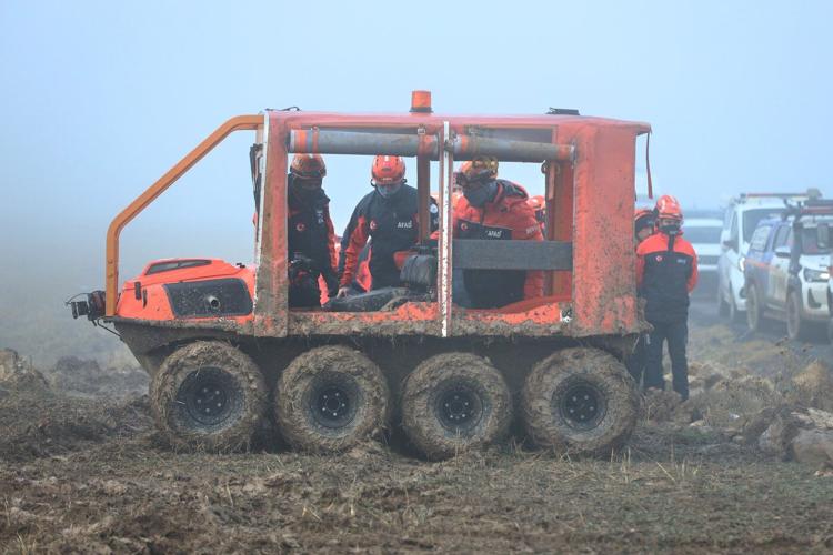 Search teams probe wreckage after Libyan army chief and 7 others are killed in Turkey plane crash