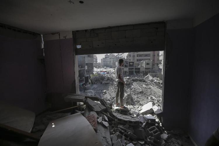 Gaza's Health Ministry says 274 Palestinians were killed in Israeli raid that rescued 4 hostages
