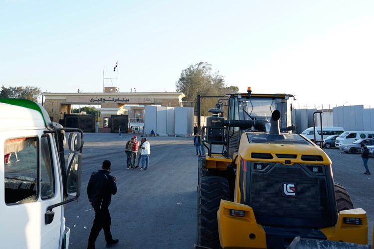 Hamas expands search for hostages' bodies in Gaza as Egypt joins effort