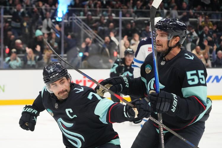 Eberle scores twice in the 3rd period as Kraken take 5-3 victory over the Jets