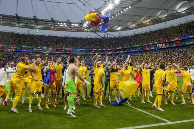 Fueled by feeling insulted, Romania draws 1-1 with Slovakia to send both into Euro 2024 round of 16