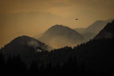 Lightning sparks spike in B.C. wildfires, evacuation orders around Big Bar Lake