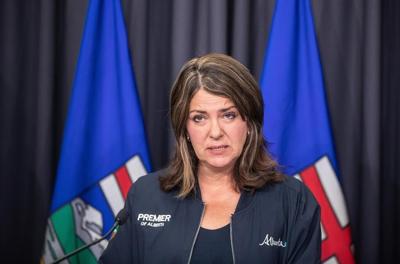 L'Alberta menace de contester à nouveau une loi sur l'évaluation environnementale
