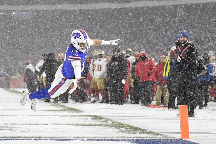 Josh Allen has TDs passing, rushing and receiving, Bills rout 49ers 35-10 in snow