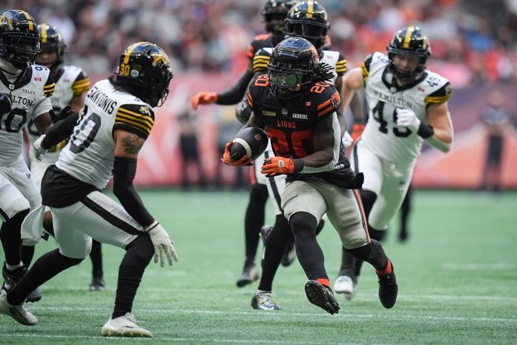 Mitchell, Hamilton Tiger-Cats complete late comeback to beat B.C. Lions 37-33