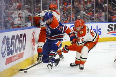 Oilers ink forward Jason Dickinson to five-year contract worth US$20 million