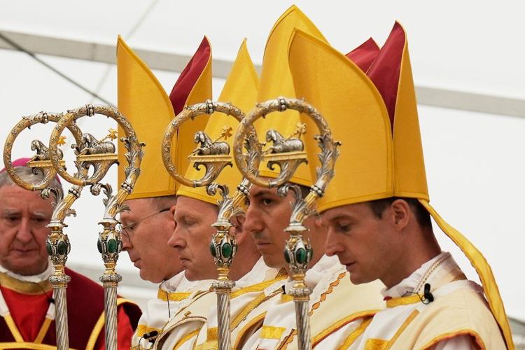 Defying Pope Leo XIV, traditionalists go ahead with bishop consecrations in Switzerland