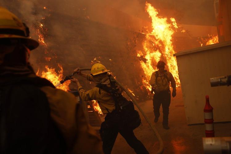 PHOTO COLLECTION: California Wildfires