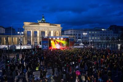 Berlin climate proposal fails to get enough yes votes to win