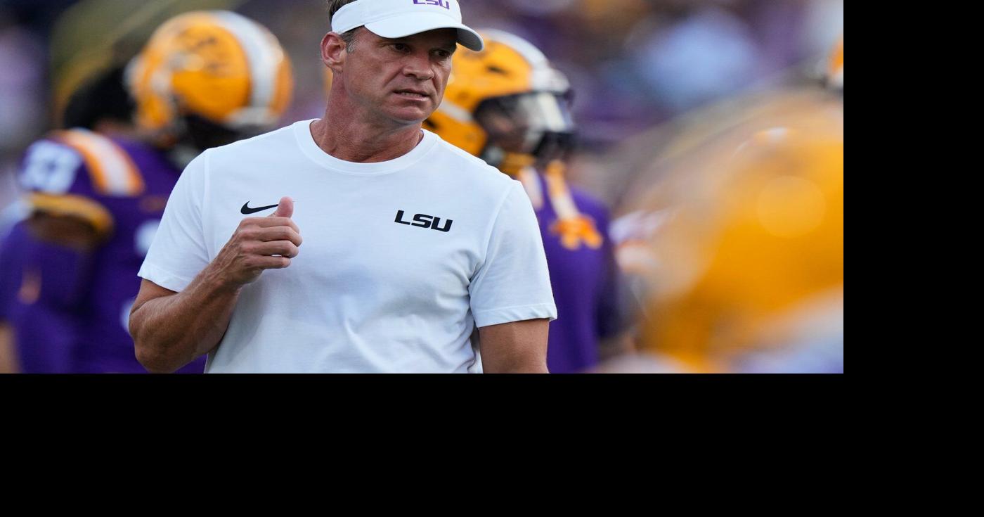 Fans in Ole Miss' Grove mock Lane Kiffin but tout their 'hospitality ...