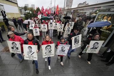 30 years ago, the Kremlin crushed a parliamentary uprising, leading to strong presidential rule