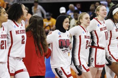 Hijab-wearing players in women's NCAA Tournament hope to inspire others