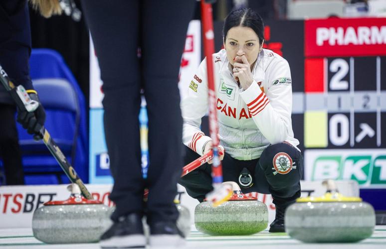 Excited Einarson opens 'louder' world championship with 7-5 win over Sweden