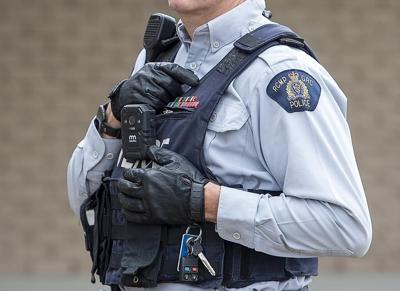 Alberta's plan to mandate police body cameras could be expensive: criminologist