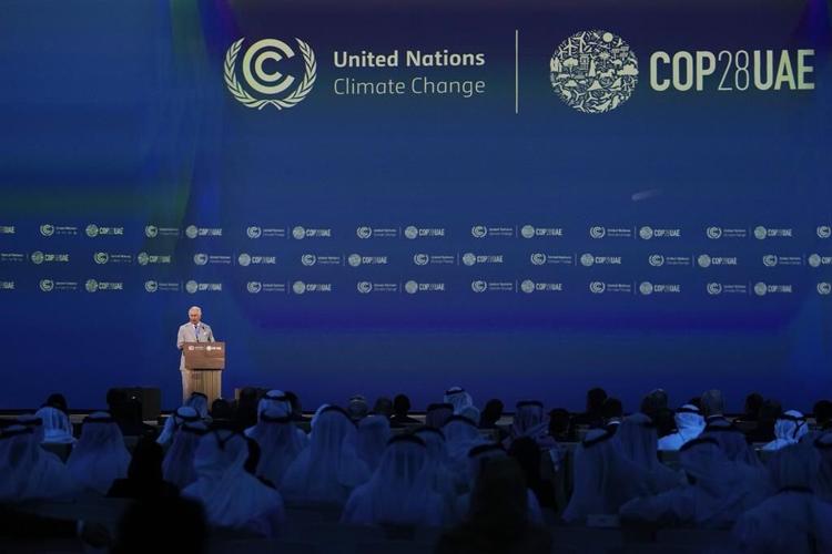 Top world leaders talk of climate crisis at UN summit. They say they must act on fossil fuels, war