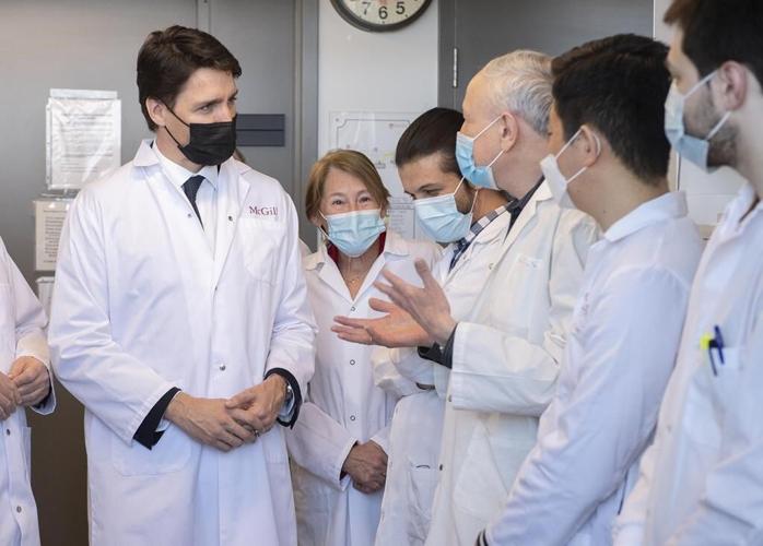 Feds hold groundbreaking ceremony for Moderna's mRNA vaccine factory in Montreal area