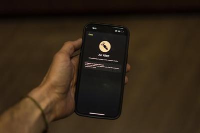 Feel the Force: Hamill carries 'Star Wars' voice to Ukraine