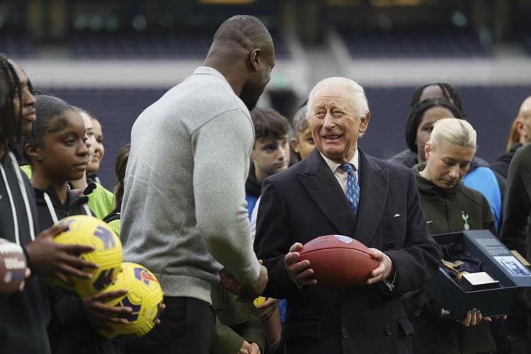 King Charles gets QB lesson at Tottenham Hotspur Stadium