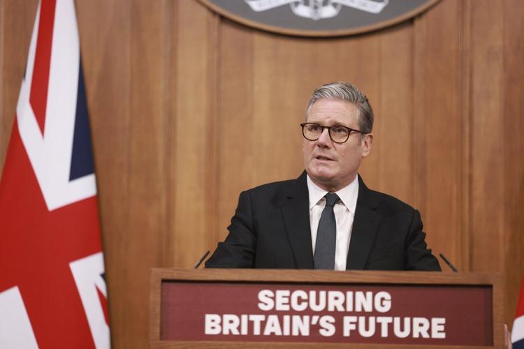 UK police investigate overnight fire at Prime Minister Starmer's house