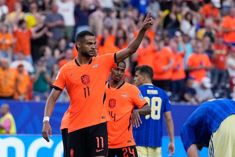 Brobbey and Gakpo strike twice each as Netherlands routs Sweden 5-1 to lead Group F