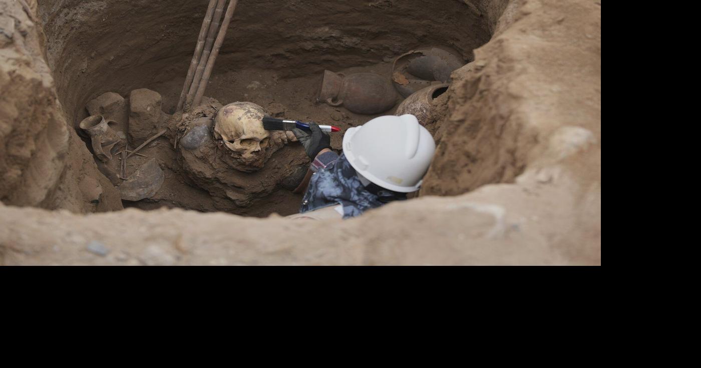 Utility workers in Peru unearth pre-Incan tomb with 1,000-year-old ...