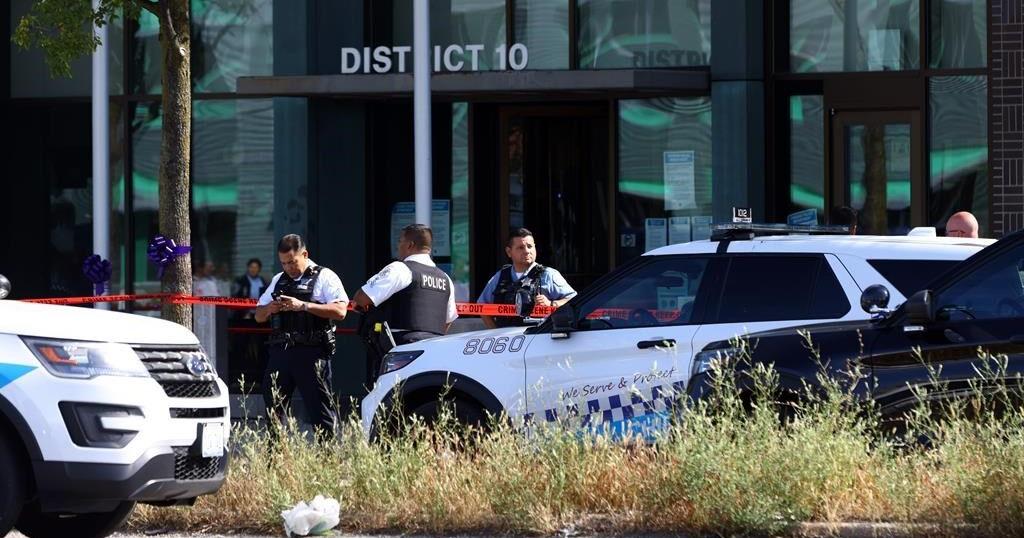 Officer shoots armed man inside Chicago police station | World News ...