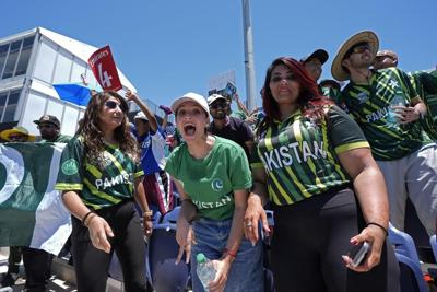 United States shocks heavyweight Pakistan at T20 World Cup after forcing super over