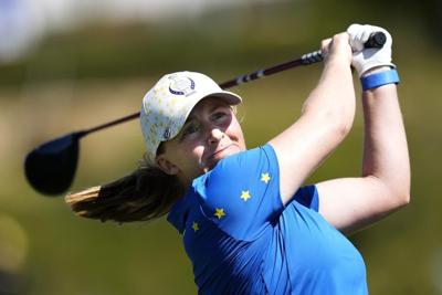 Japanese golfers Shiho Kuwaki and Nasa Hataoka hold second-round lead in Japan Classic