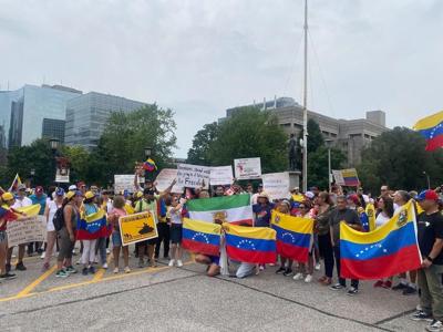 Protesters demand stronger ��ɫtv response to 'rigged' Venezuelan election