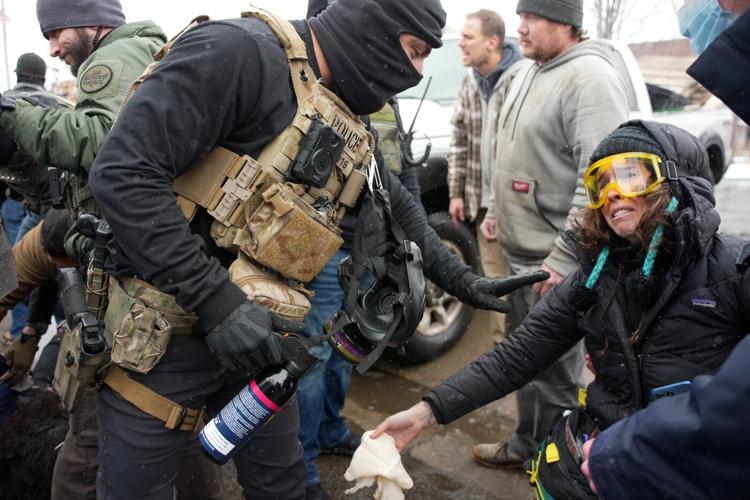 Minneapolis shooting scrambles Second Amendment politics for Trump