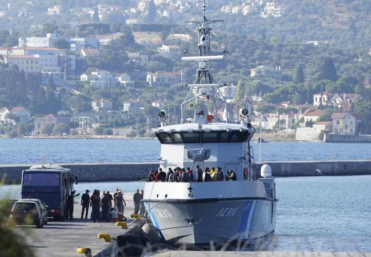 5 dead, including 4 children, in 2 migrant boat sinkings off Greek islands near Turkish coast