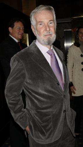 Robert Benton, Oscar-winning filmmaker of 'Kramer vs. Kramer,' dead at 92