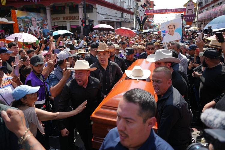 Organized crime believed involved in killing of popular Mexican mayor by teenage gunman